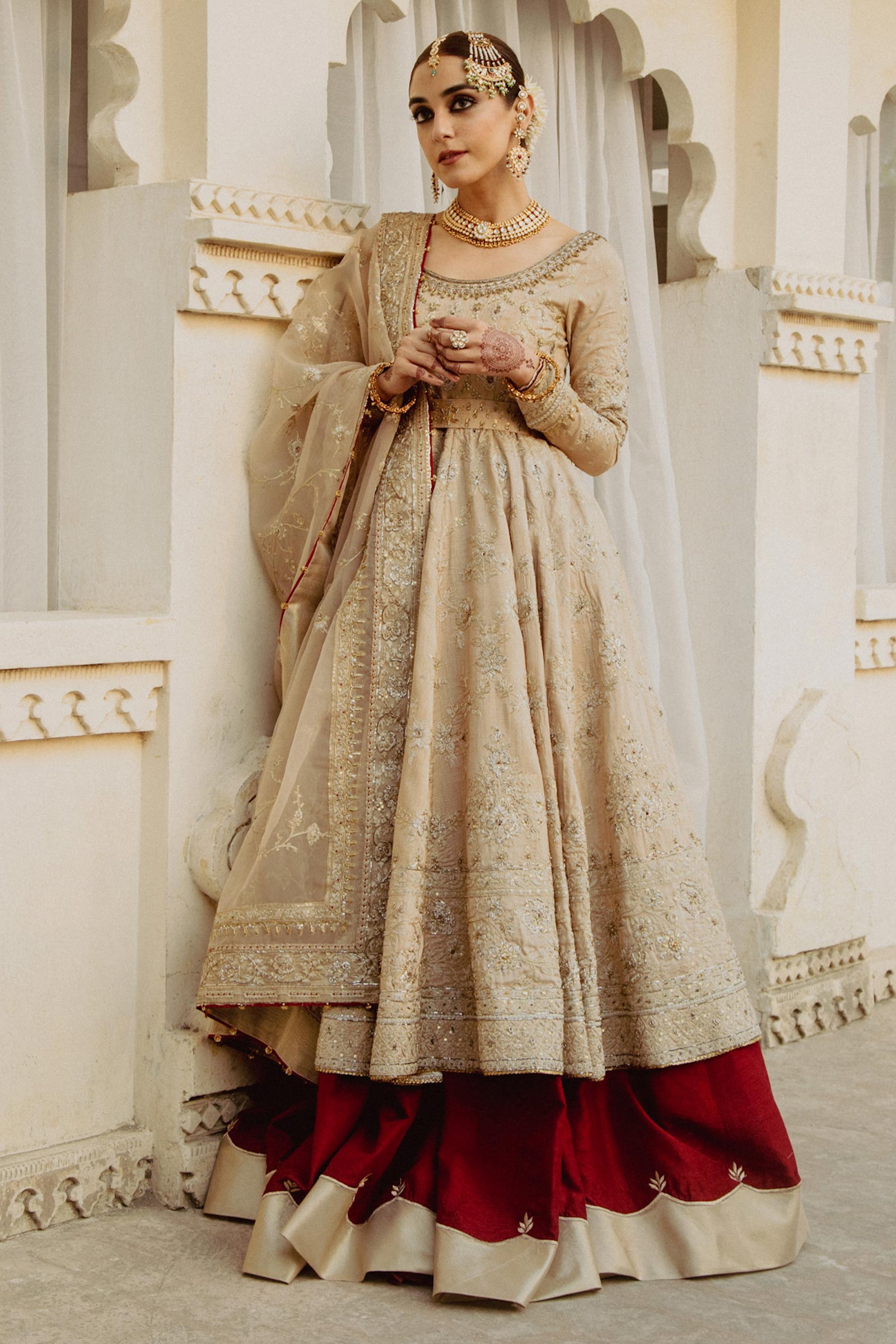Zara Shahjahan Zara Gold Dress 2019 GUL-BAHAAR Zara Shahjahan Zara Shahjahan Zara Gold Dress 2019 GUL-BAHAAR Zara Shahjahan