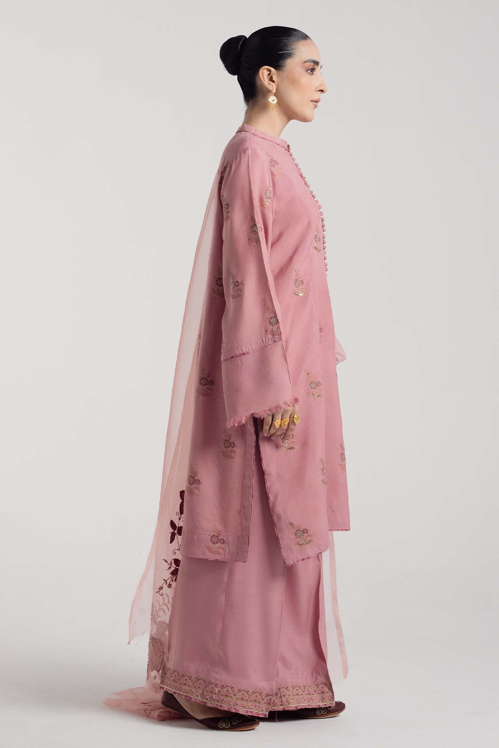 ZHC 050 Zara ShahJahan Intl zhc-050-zara-shahjahan-intl