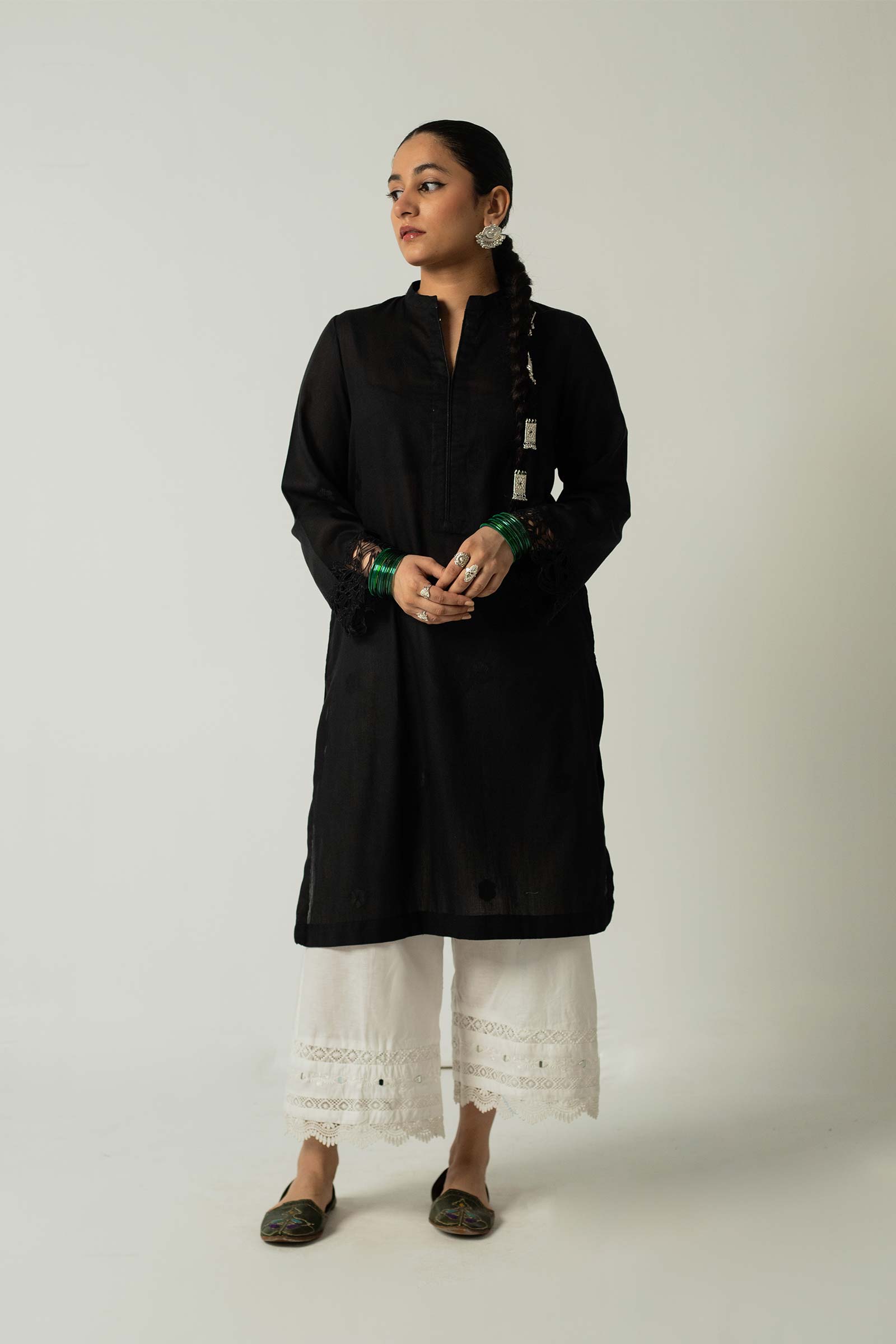 Sale– Zara ShahJahan Intl.